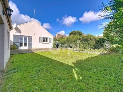 Maison - 104 m² - 6 pièces