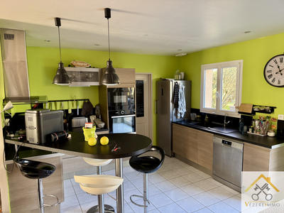 Maison - 94 m² - 4 pièces