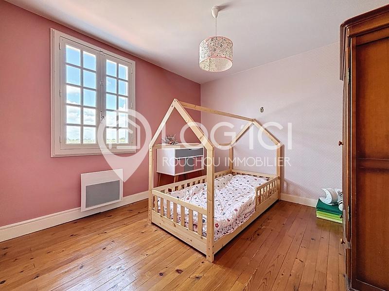 Maison - 225 m² - 8 pièces