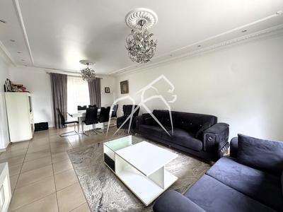 Maison - 155 m² - 6 pièces