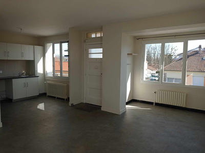 Maison - 73 m² - 5 pièces