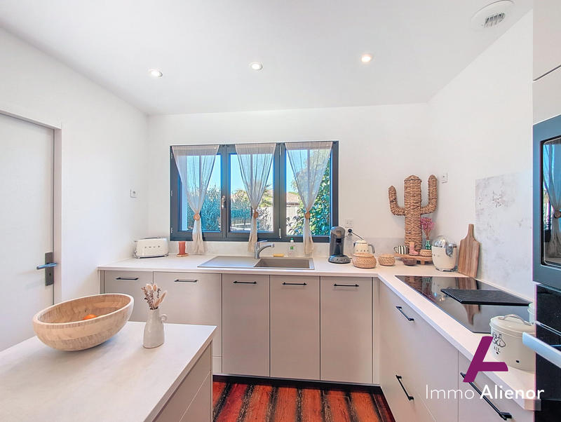 Maison - 105 m² - 4 pièces