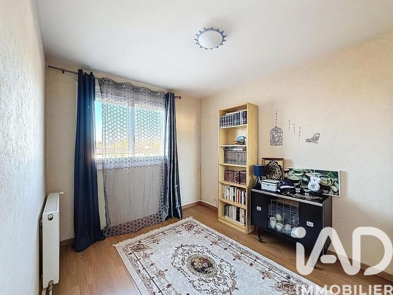 Maison - 93 m² - 5 pièces