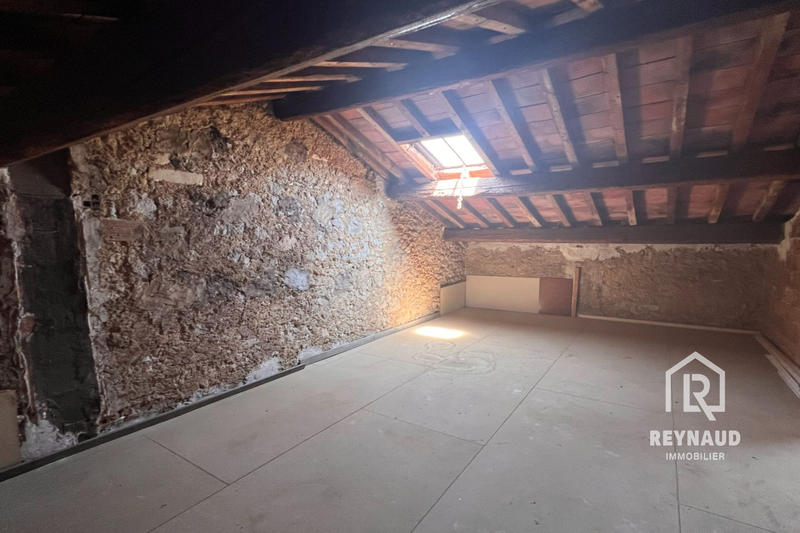 Maison - 185 m² - 6 pièces