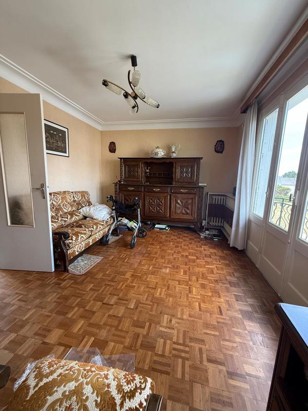 Maison - 63 m² - 5 pièces