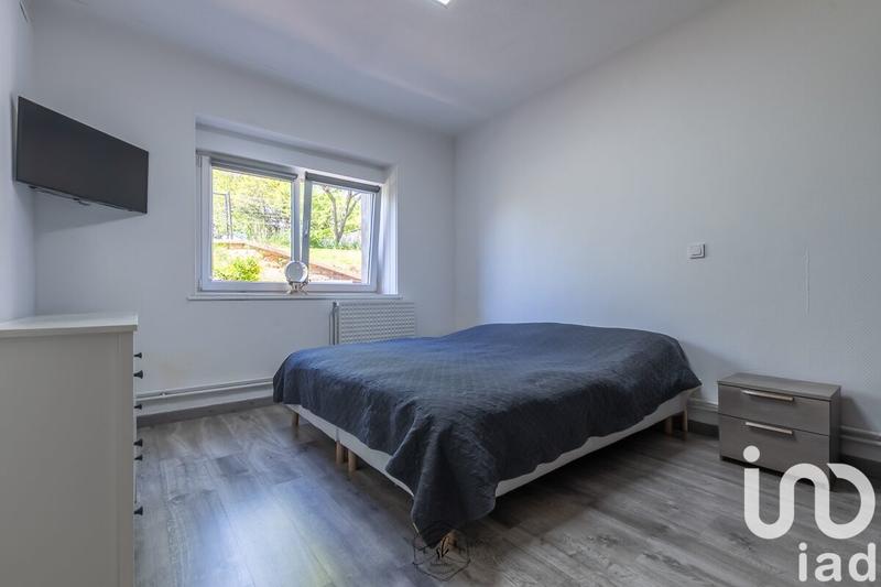 Maison - 340 m² - 13 pièces