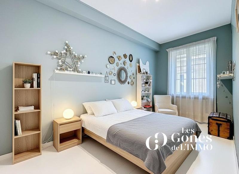 Appartement - 136 m² - 5 pièces