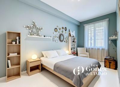 Appartement - 136 m² - 5 pièces