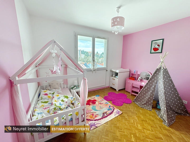 Duplex - 135 m² - 5 pièces