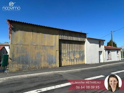 Maison - 80 m² - 4 pièces