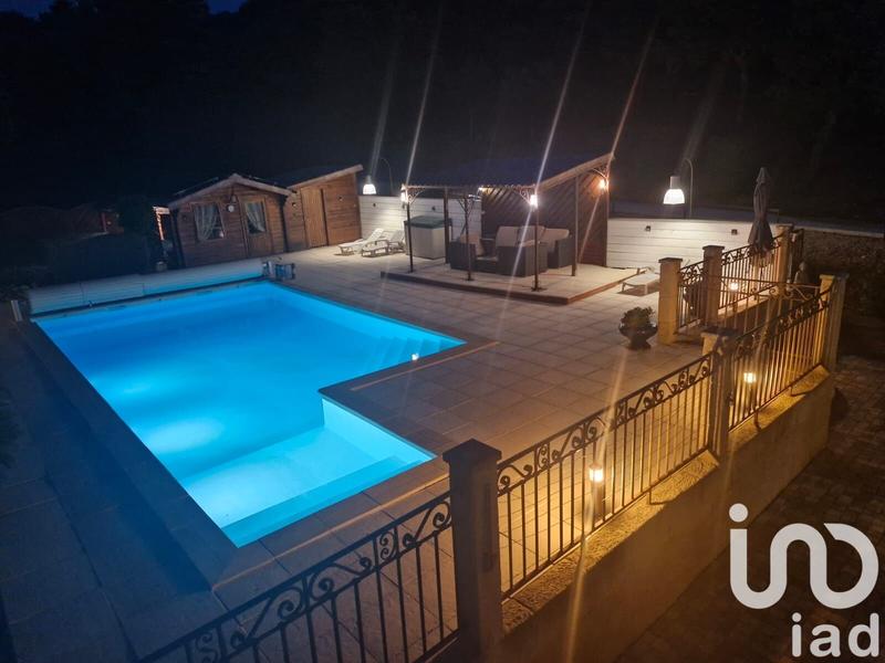 Maison - 162 m² - 5 pièces