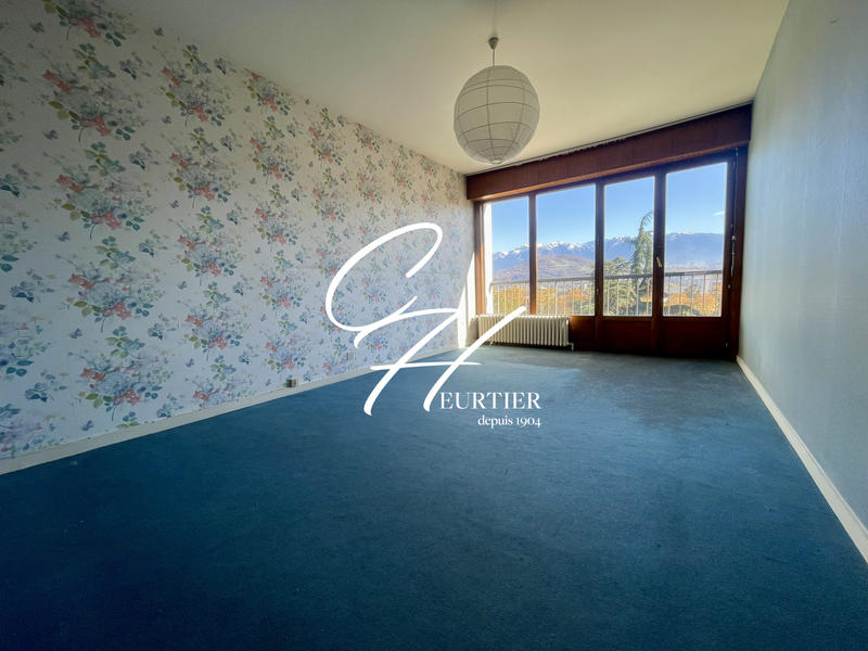 Appartement - 114 m² - 4 pièces