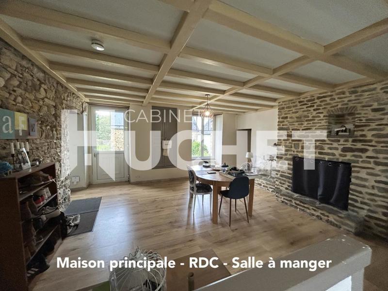 Maison - 644 m² - 15 pièces