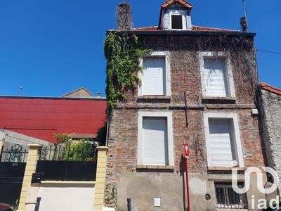 Maison - 105 m² - 6 pièces