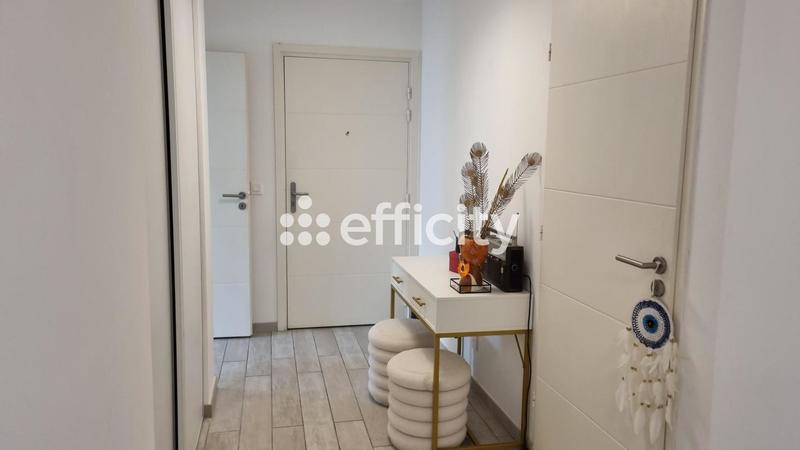 Appartement - 72 m² - 3 pièces