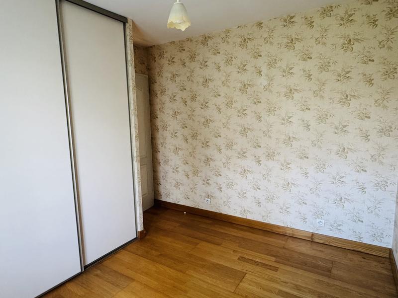 Maison traditionnelle - 85 m² - 3 pièces