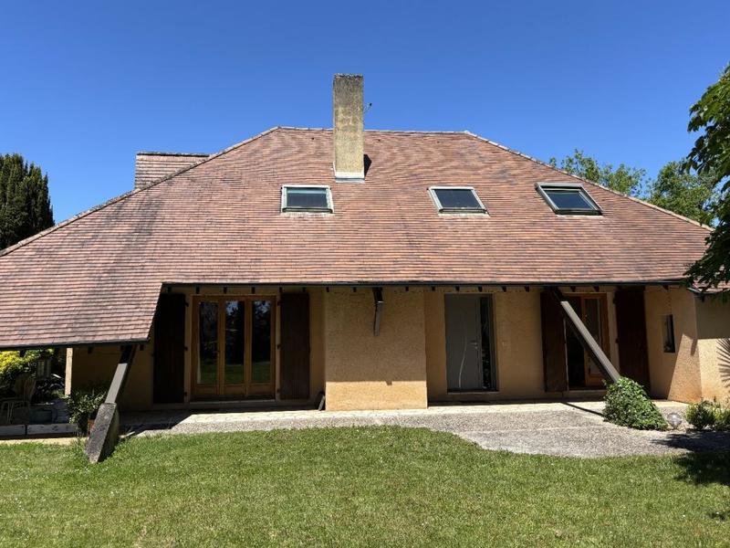 Maison - 170 m² - 7 pièces