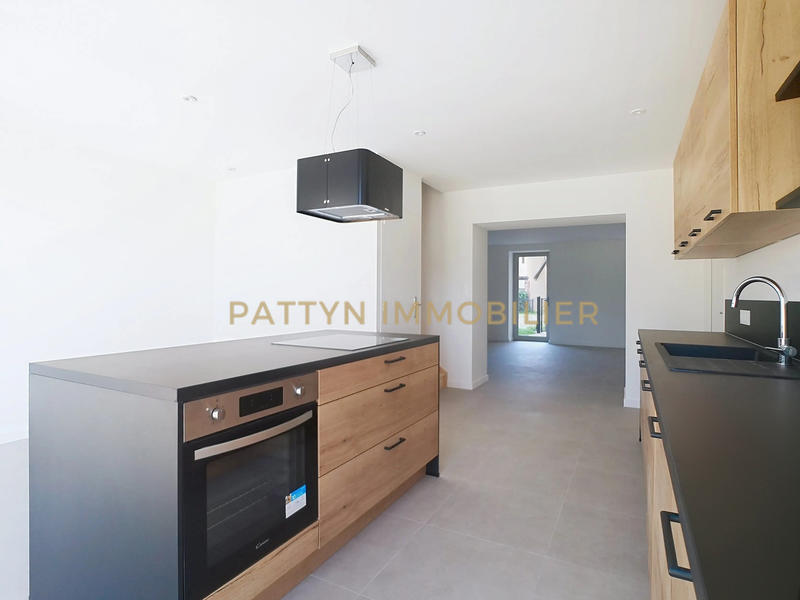 Maison - 140 m² - 5 pièces