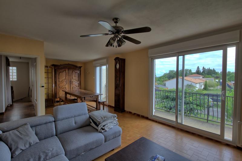 Maison traditionnelle - 181 m² - 7 pièces