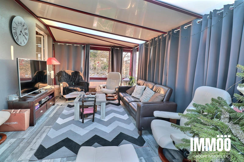 Maison - 95 m² - 5 pièces