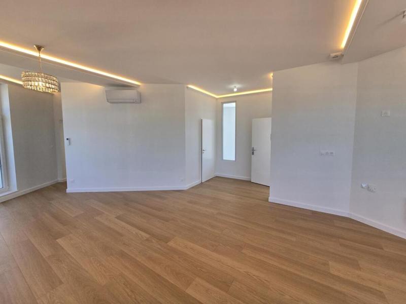 Appartement - 106 m² - 4 pièces