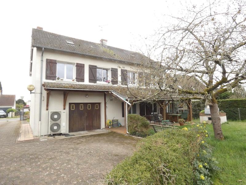 Maison - 138 m² - 6 pièces
