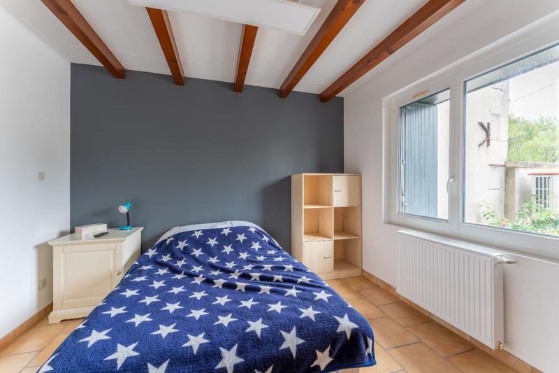 Villa - 187 m² - 9 pièces