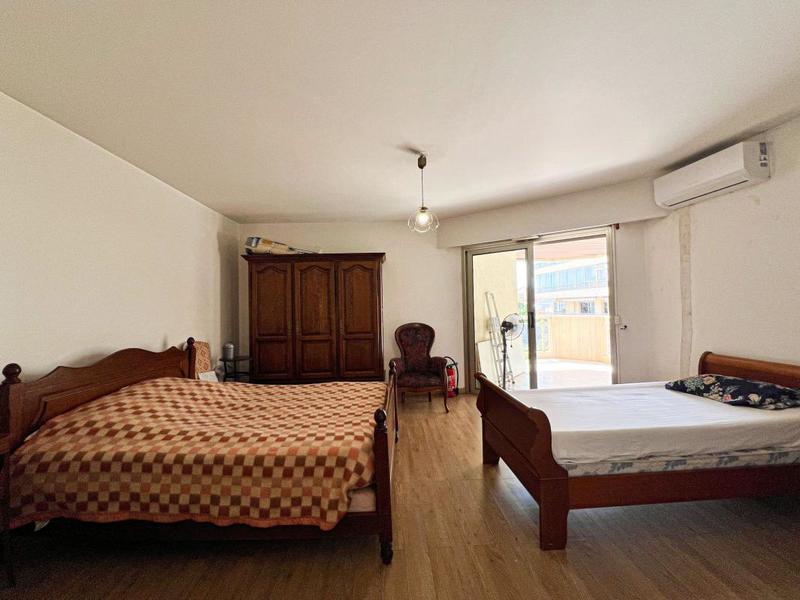 Appartement - 96 m² - 3 pièces