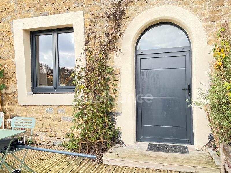 Propriété - 318 m² - 17 pièces