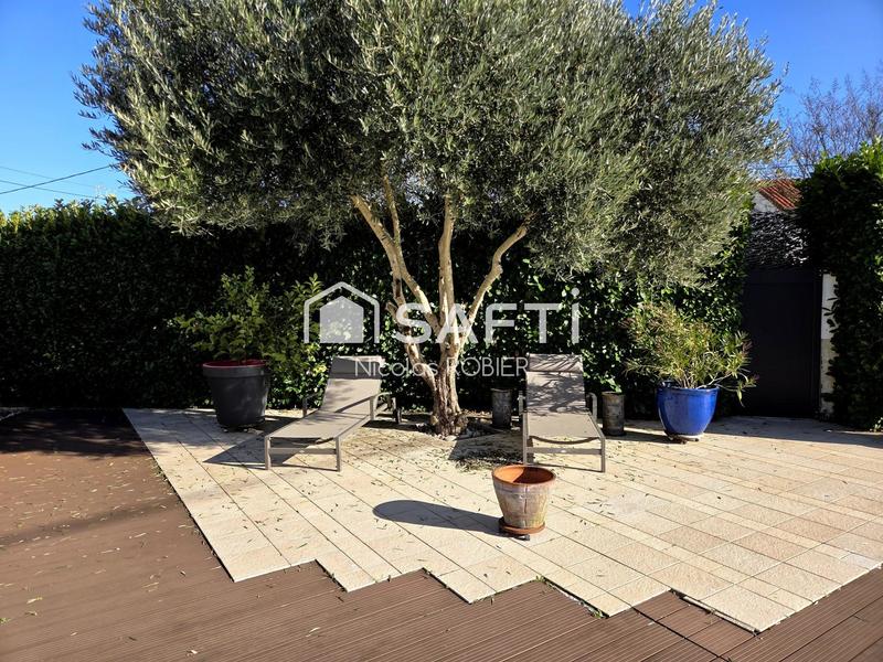 Maison - 177 m² - 6 pièces