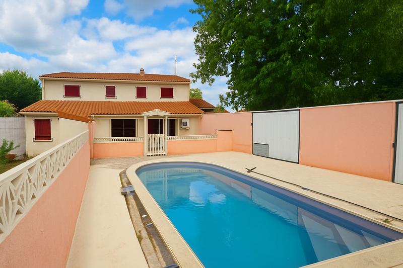 Maison - 141 m² - 6 pièces