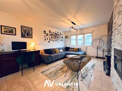 Maison - 83 m² - 4 pièces