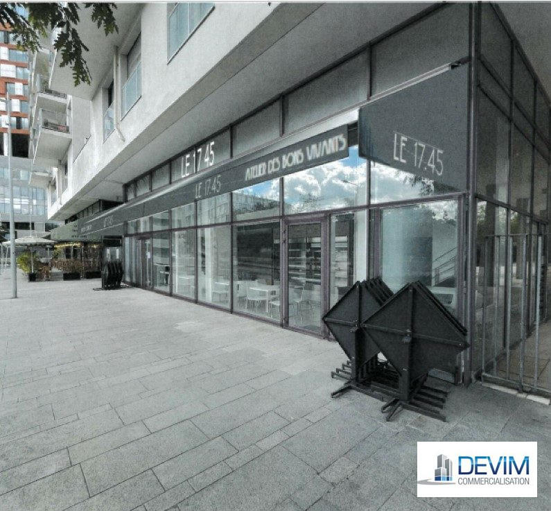 Local commercial - 87 m²
