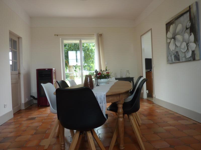 Villa - 235 m² - 9 pièces