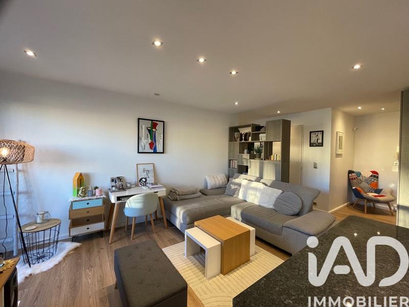 Appartement - 60 m² - 2 pièces