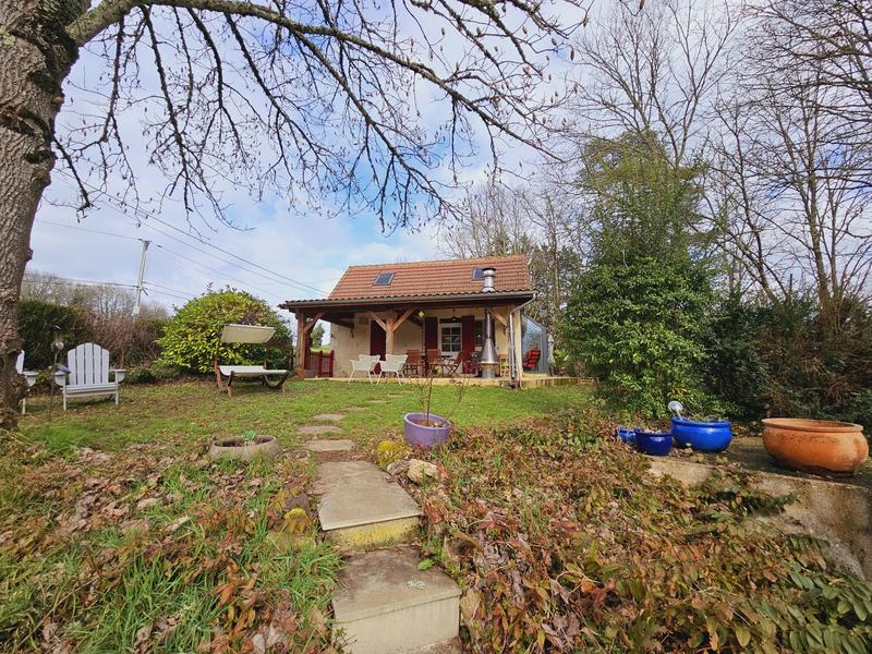 Maison traditionnelle - 90 m² - 5 pièces