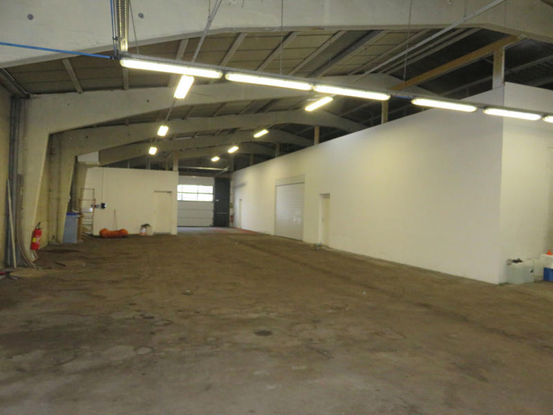 Entrepôt - 600 m²