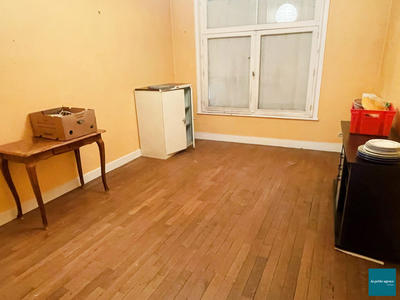 Maison ancienne - 235 m² - 9 pièces