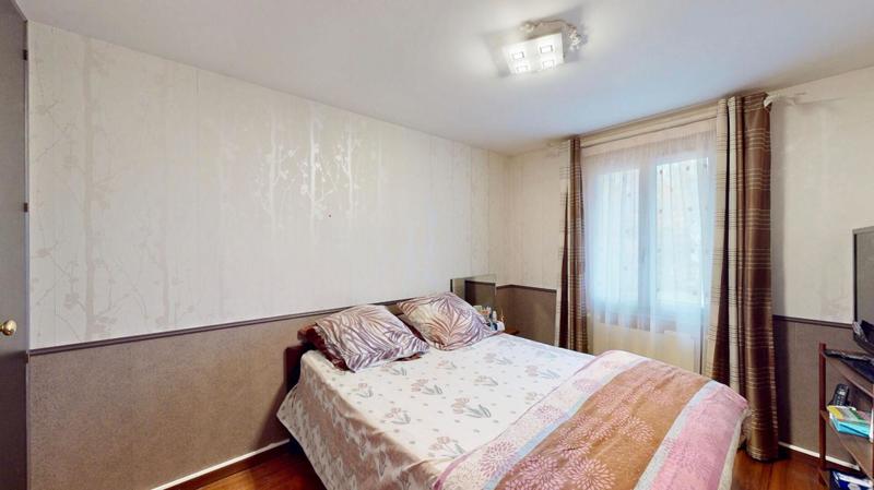 Maison - 130 m² - 7 pièces