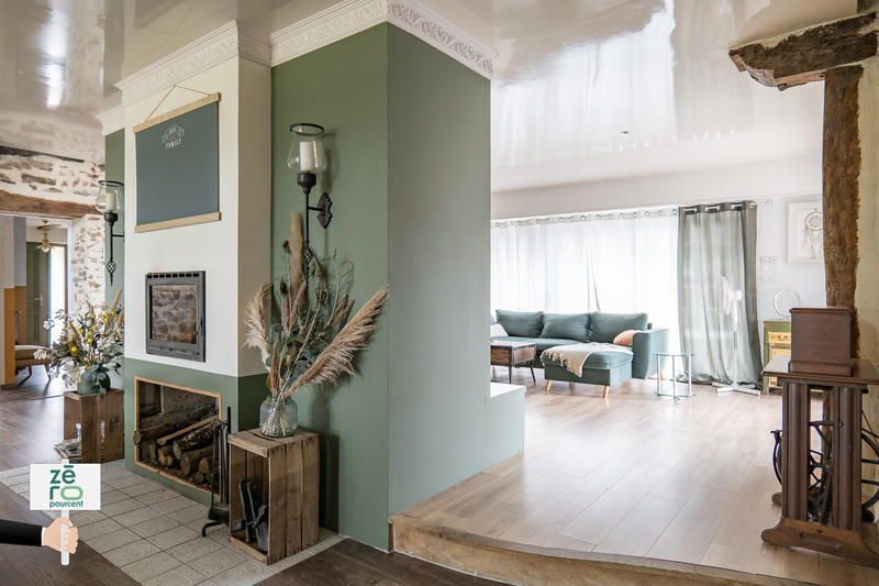 Maison - 281 m² - 8 pièces