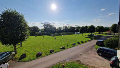 Maison - 240 m² - 8 pièces