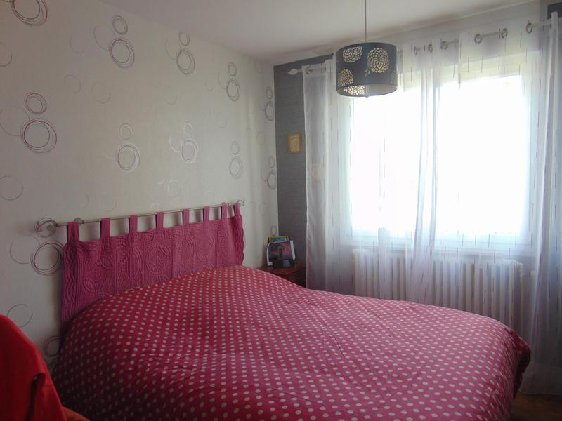 Maison - 93 m² - 5 pièces