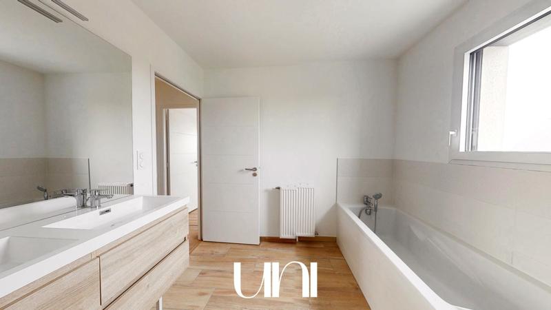 Maison - 123 m² - 6 pièces