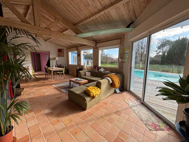 Maison - 122 m² - 4 pièces