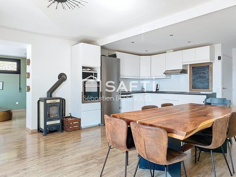 Maison - 120 m² - 5 pièces