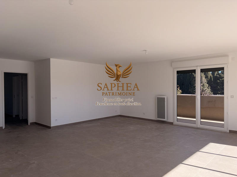 Appartement - 98 m² - 4 pièces