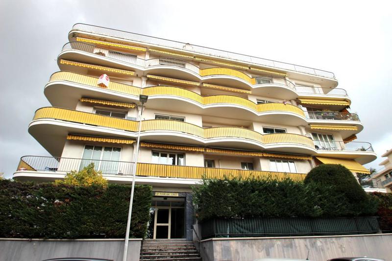 Appartement - 86 m² - 3 pièces