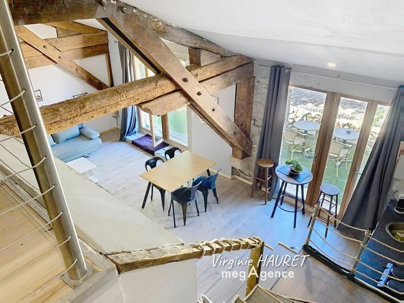 Maison en pierre - 343 m² - 9 pièces