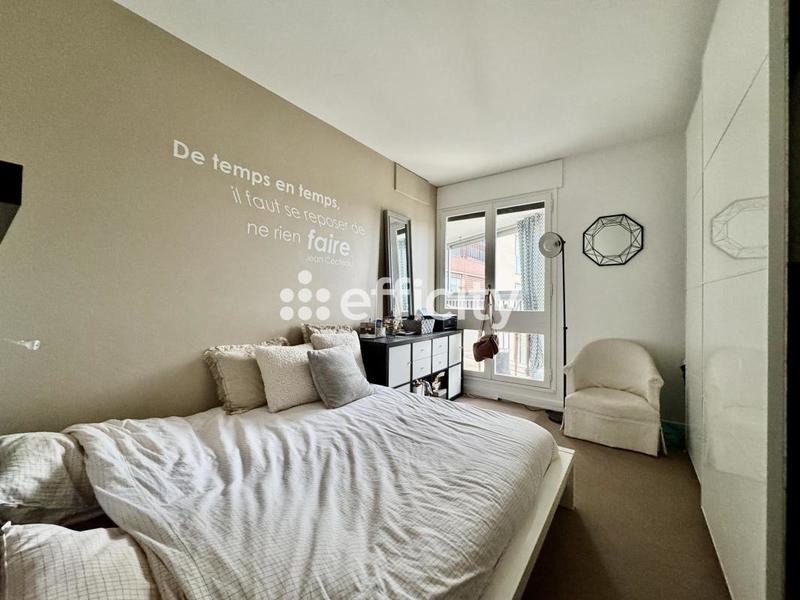 Appartement - 125 m² - 5 pièces