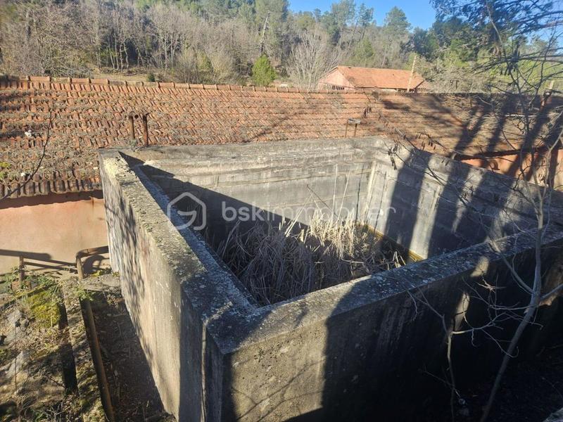 Maison - 220 m² - 10 pièces